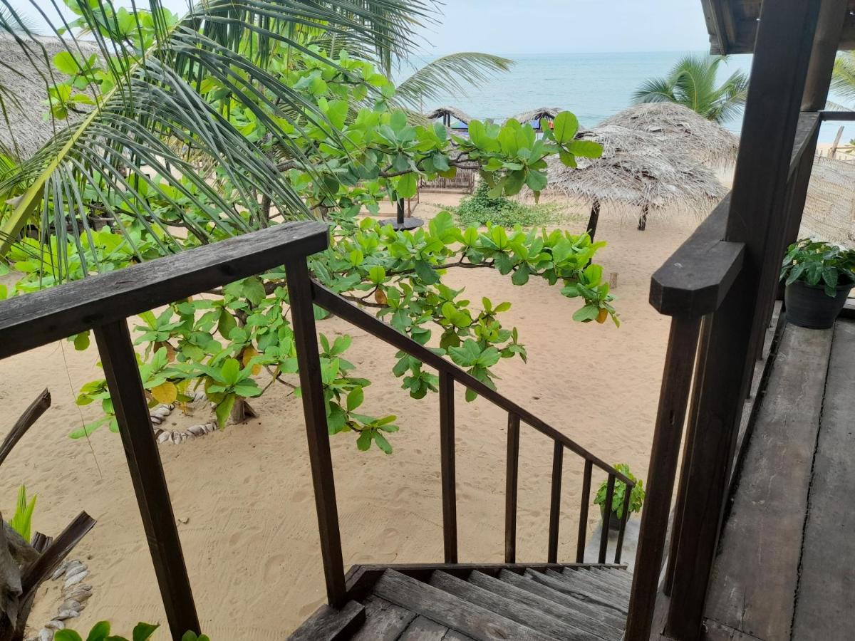Golden Beach Chalets Arugam Bay Bagian luar foto